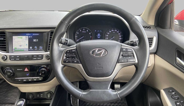 2019 Hyundai Verna 1.6 VTVT SX + AT, Petrol, Automatic, 52,144 km, Steering Wheel Close Up