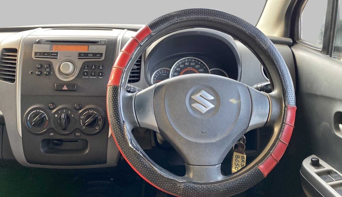 2012 Maruti Wagon R 1.0 VXI, Petrol, Manual, 61,195 km, Steering Wheel Close Up