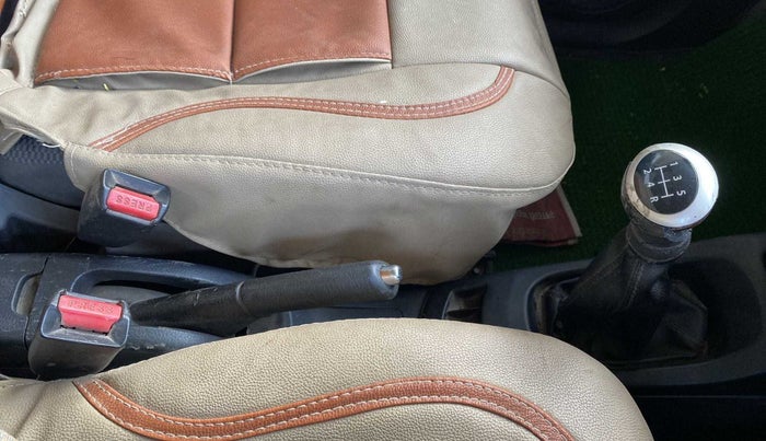2012 Maruti Wagon R 1.0 VXI, Petrol, Manual, 61,195 km, Gear Lever