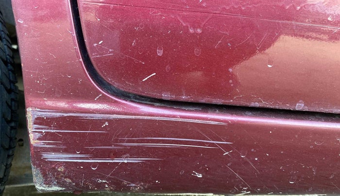 2012 Maruti Wagon R 1.0 VXI, Petrol, Manual, 61,195 km, Right running board - Slightly dented