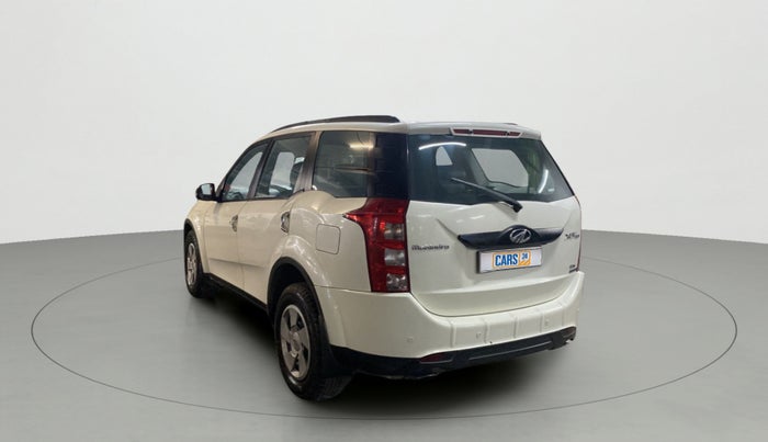 2017 Mahindra XUV500 W6 AT, Diesel, Automatic, 1,08,691 km, Left Back Diagonal