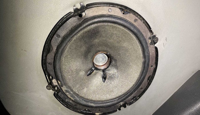 2018 Maruti Alto 800 LXI, Petrol, Manual, 85,648 km, Infotainment system - Speaker cover missing
