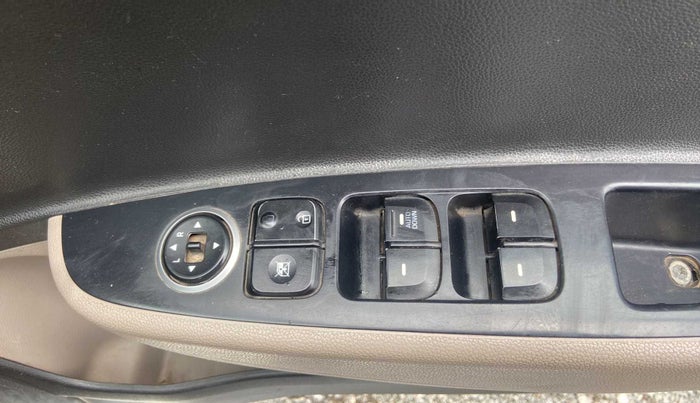 2014 Hyundai Grand i10 MAGNA 1.2 KAPPA VTVT, Petrol, Manual, 47,846 km, Right front window switch / handle - Master window function not working