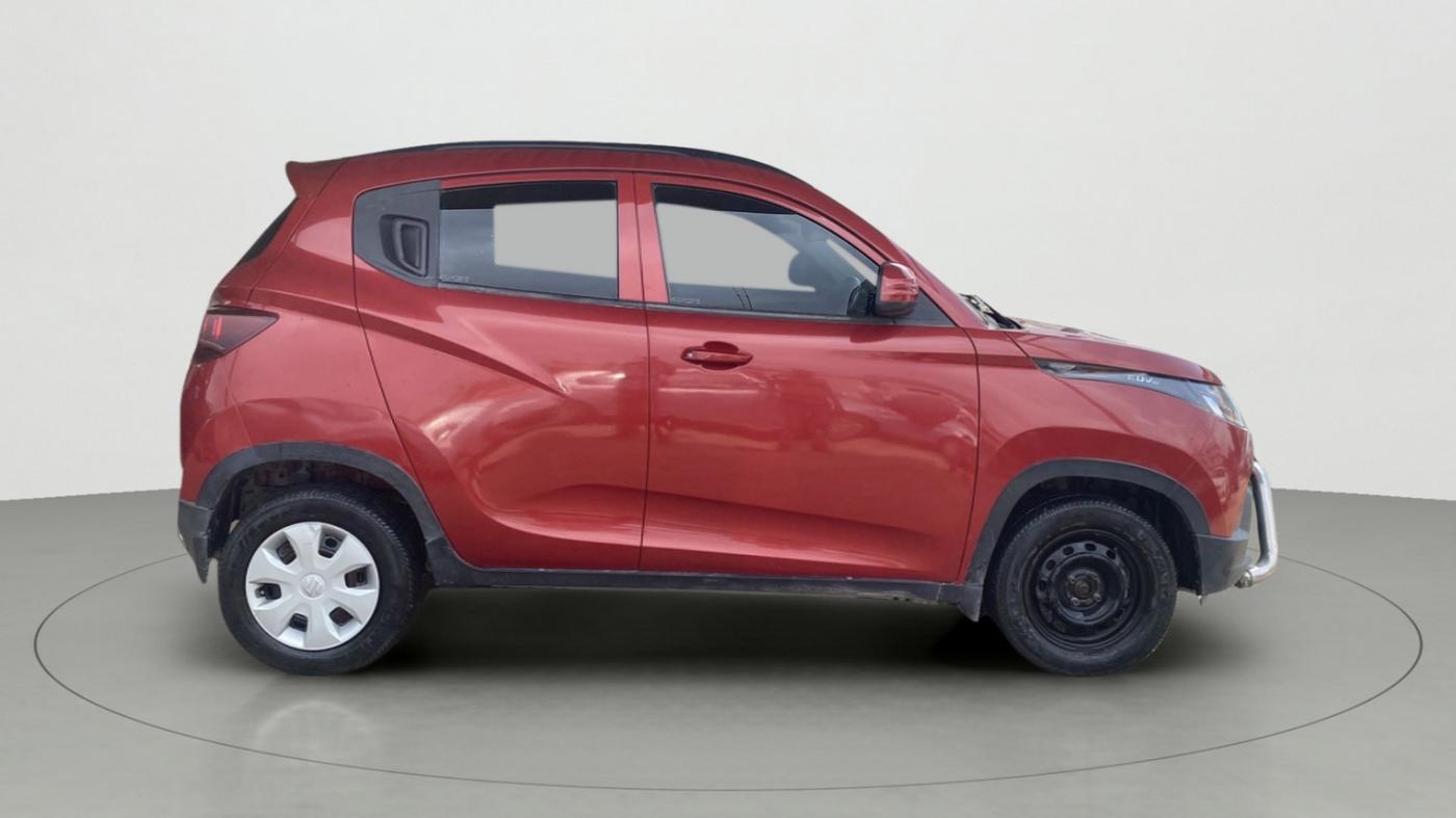 2016 Mahindra Kuv100 K4 6 STR, Petrol, Manual, 92,125 km, Right Side View