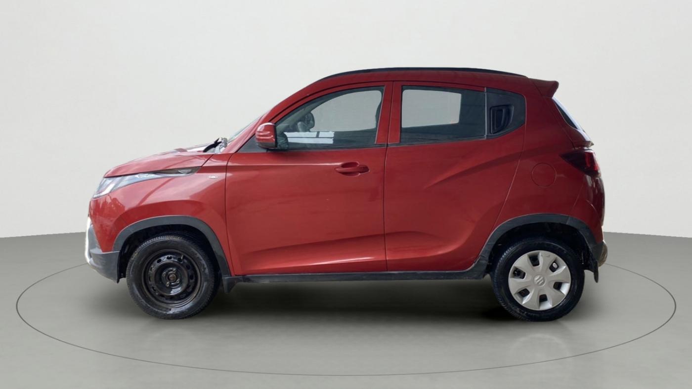 2016 Mahindra Kuv100 K4 6 STR, Petrol, Manual, 92,125 km, Left Side