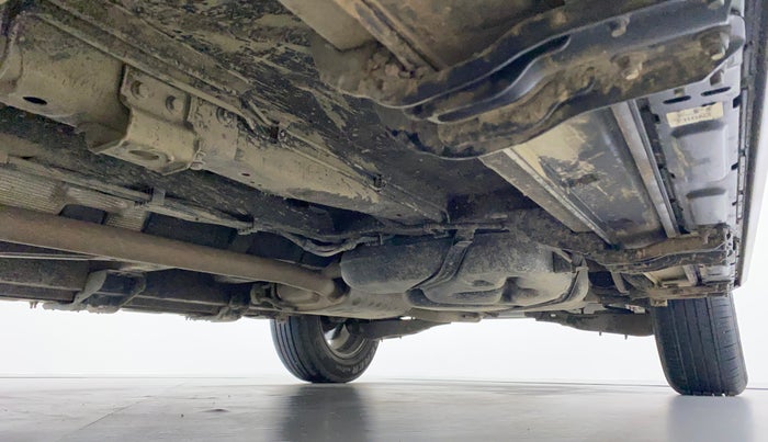 2022 Mahindra XUV700 AX 5 D AT 5 STR, Diesel, Automatic, 16,073 km, Right Side Underbody