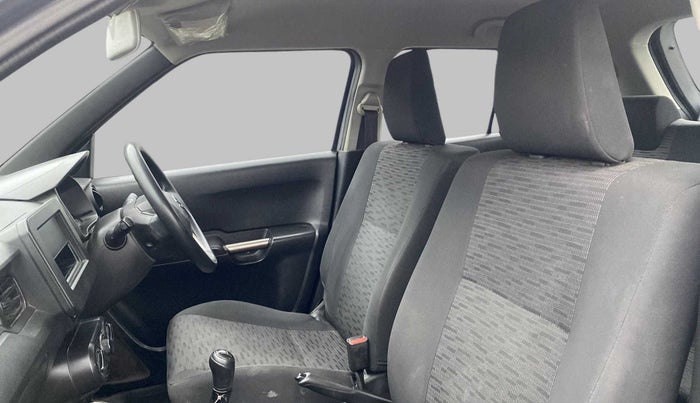 2018 Maruti IGNIS SIGMA 1.2, Petrol, Manual, 64,570 km, Right Side Front Door Cabin