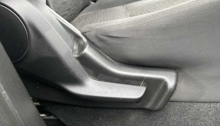 2018 Maruti IGNIS SIGMA 1.2, Petrol, Manual, 64,570 km, Driver Side Adjustment Panel