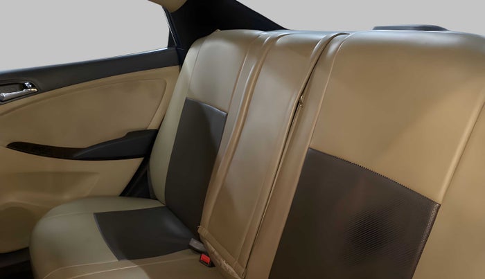 2013 Hyundai Verna FLUIDIC 1.6 VTVT EX, Petrol, Manual, 58,292 km, Right Side Rear Door Cabin