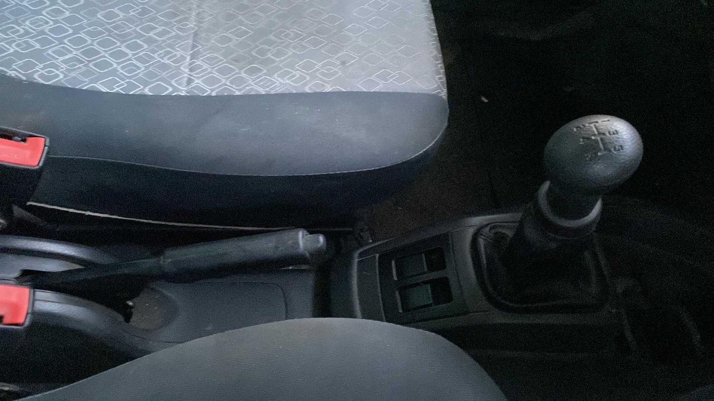 2016 Maruti Alto 800 LXI, Petrol, Manual, 3,814 km, Gear Lever