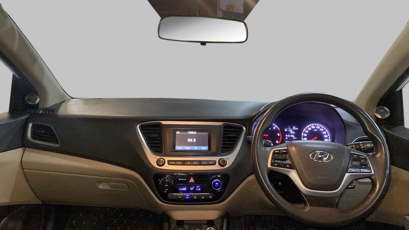 2018 Hyundai Verna 1.6 EX CRDI, Diesel, Manual, 63,537 km, Dashboard