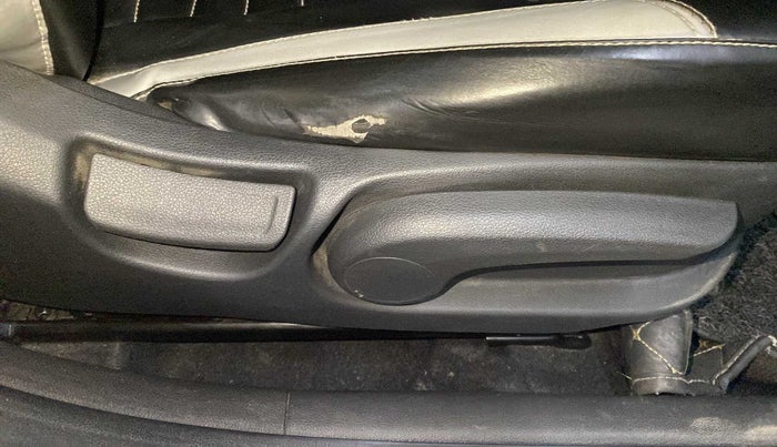 2018 Hyundai Verna 1.6 EX CRDI, Diesel, Manual, 63,537 km, Driver Side Adjustment Panel