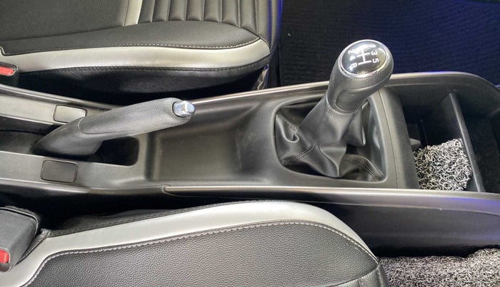 2021 Maruti Baleno ZETA PETROL 1.2, Petrol, Manual, 22,808 km, Gear Lever