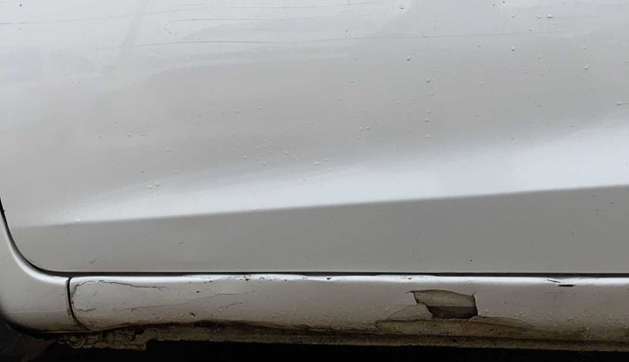 2012 Honda Brio S MT, Petrol, Manual, 65,385 km, Left running board - Slightly dented