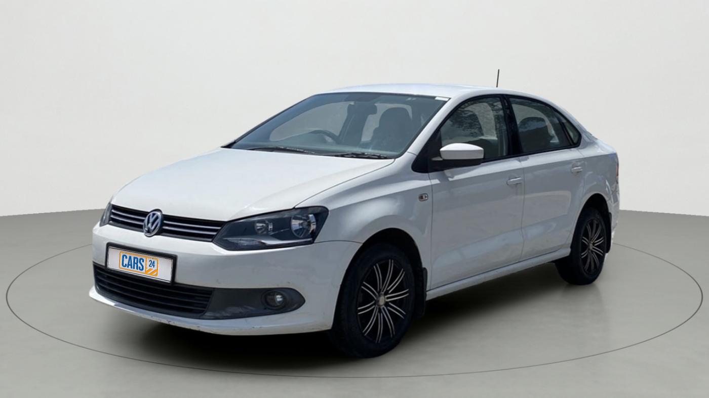 2015 Volkswagen Vento COMFORTLINE 1.2 TSI AT, Petrol, Automatic, 1,11,525 km, Left Front Diagonal