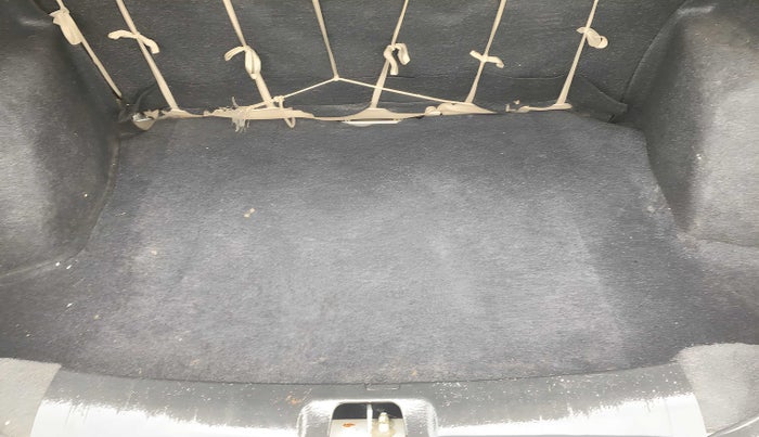 2015 Maruti Swift Dzire ZXI, Petrol, Manual, 19,271 km, Boot Inside