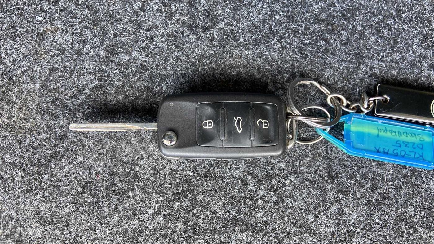 2021 Skoda Rapid AMBITION TSI, Petrol, Manual, 36,685 km, Key Close Up