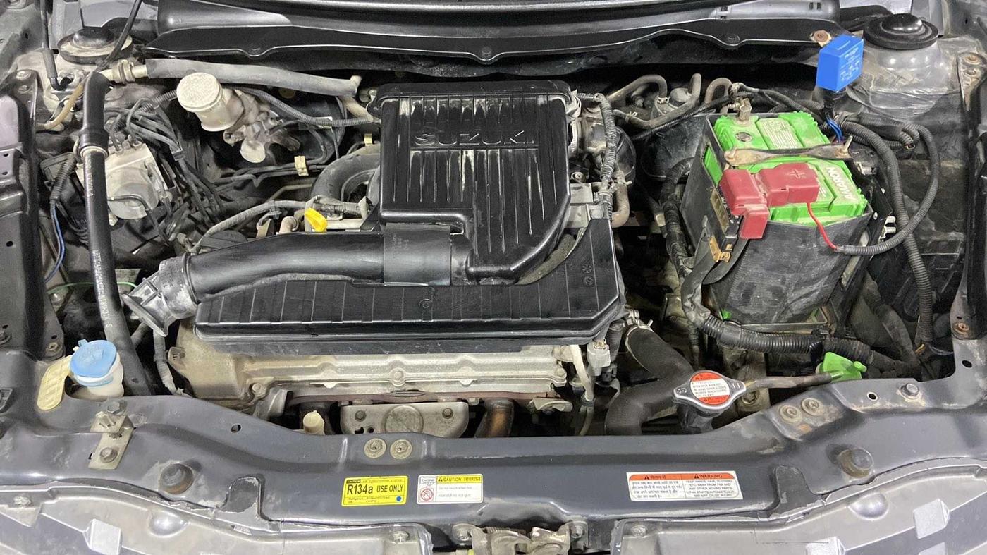 2014 Maruti Swift ZXI, Petrol, Manual, 56,753 km, Open Bonet