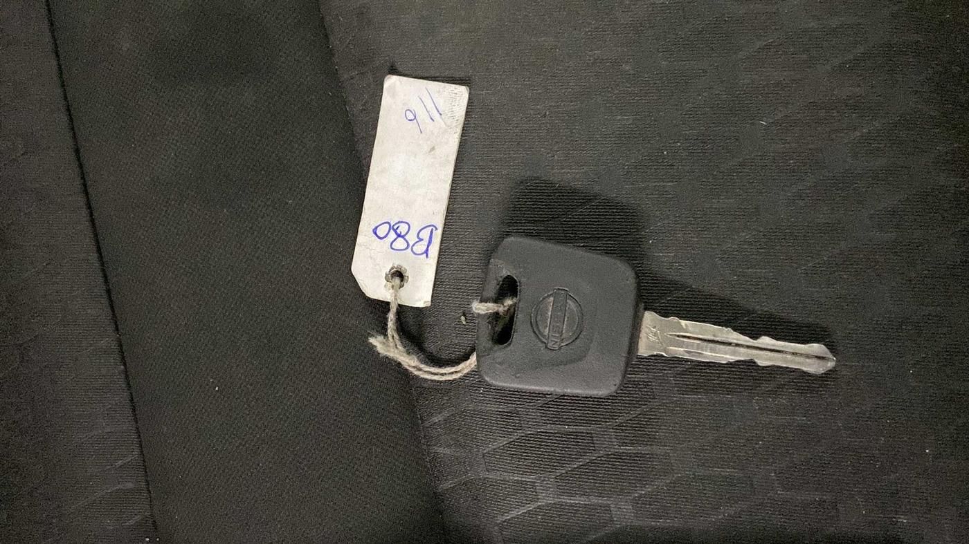2022 Nissan MAGNITE XE, Petrol, Manual, 11,559 km, Key Close Up