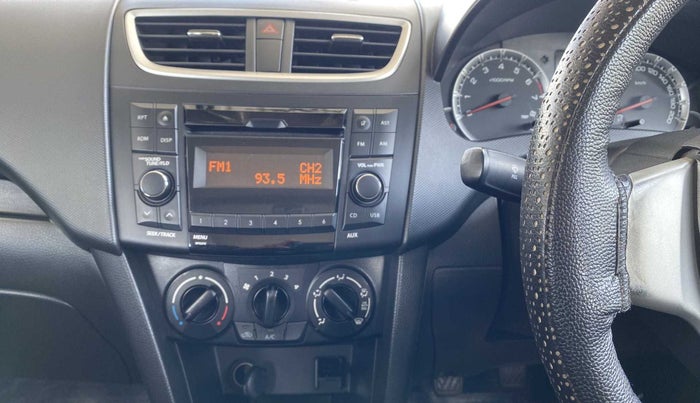 2016 Maruti Swift VXI, Petrol, Manual, 39,115 km, Air Conditioner