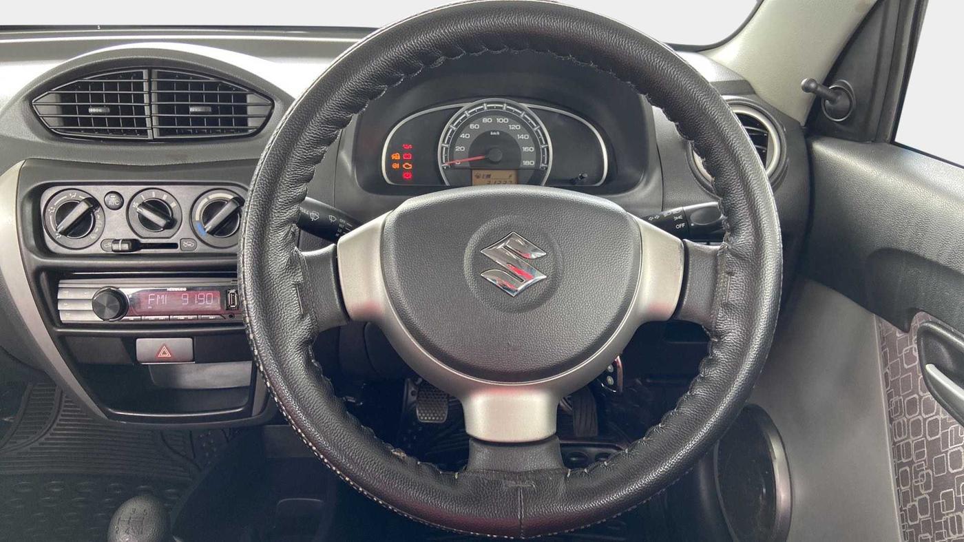 2017 Maruti Alto 800 LXI, Petrol, Manual, 31,214 km, Steering Wheel Close Up