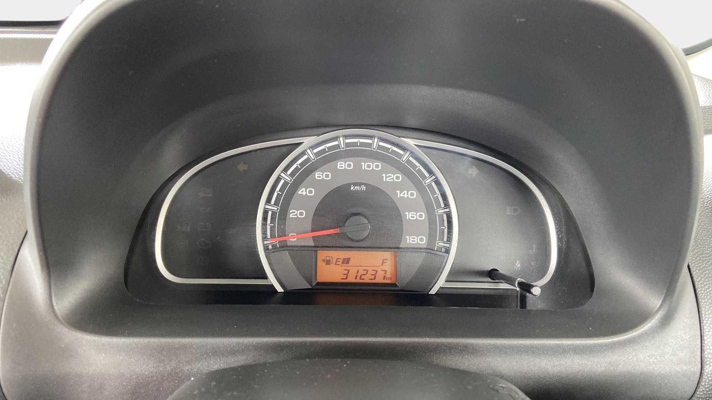 2017 Maruti Alto 800 LXI, Petrol, Manual, 31,214 km, Odometer Image