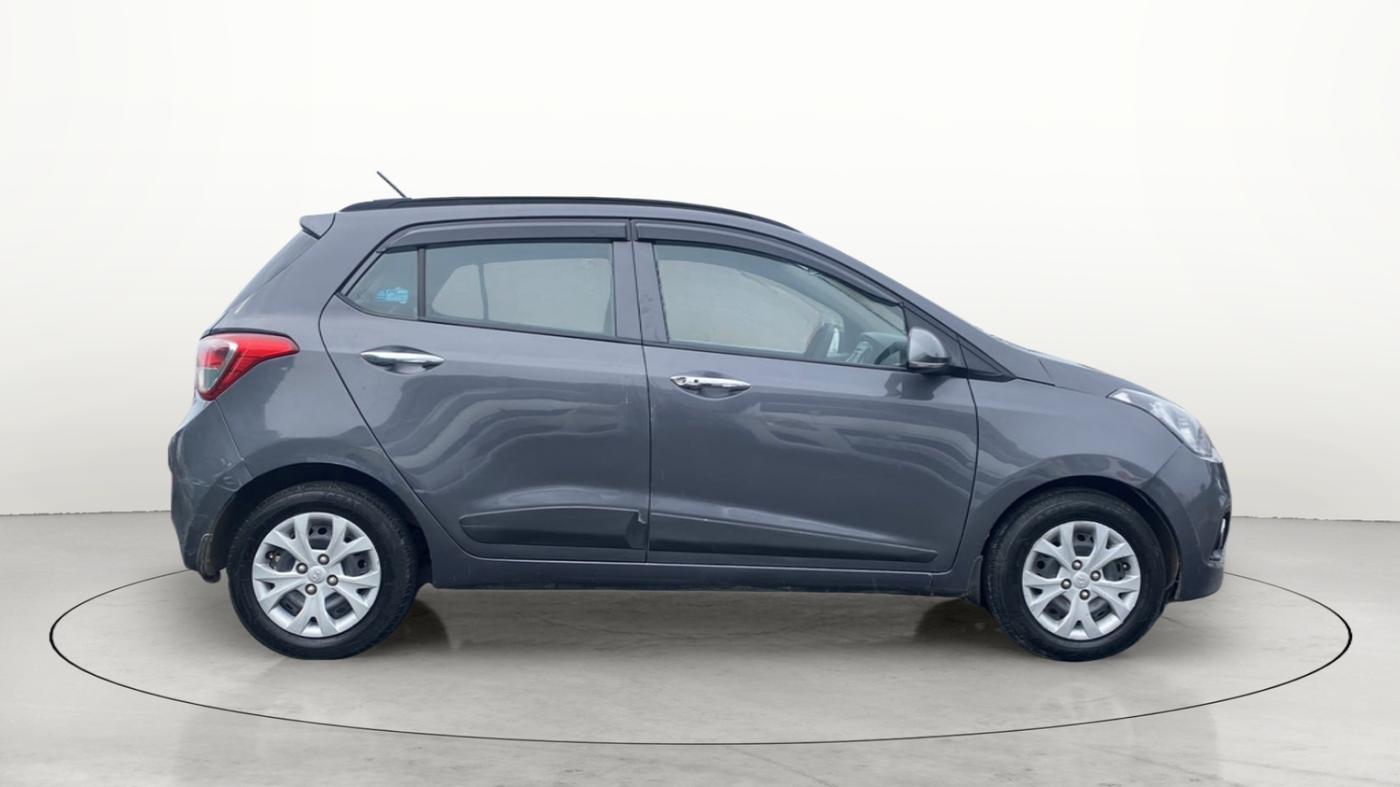 2014 Hyundai Grand i10 SPORTZ 1.1 CRDI, Diesel, Manual, 61,069 km, Right Side View