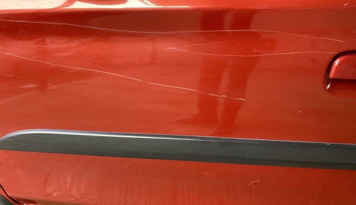 2018 Maruti Alto 800 VXI, Petrol, Manual, 36,128 km, Front passenger door - Minor scratches