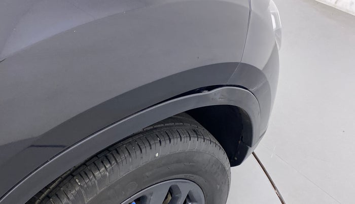 2022 Tata Harrier XT PLUS 2.0L KRYOTEC DARK EDITON, Diesel, Manual, 35,498 km, Right fender - Cladding has minor damage