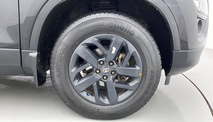 2022 Tata Harrier XT PLUS 2.0L KRYOTEC DARK EDITON, Diesel, Manual, 35,498 km, Right Front Wheel