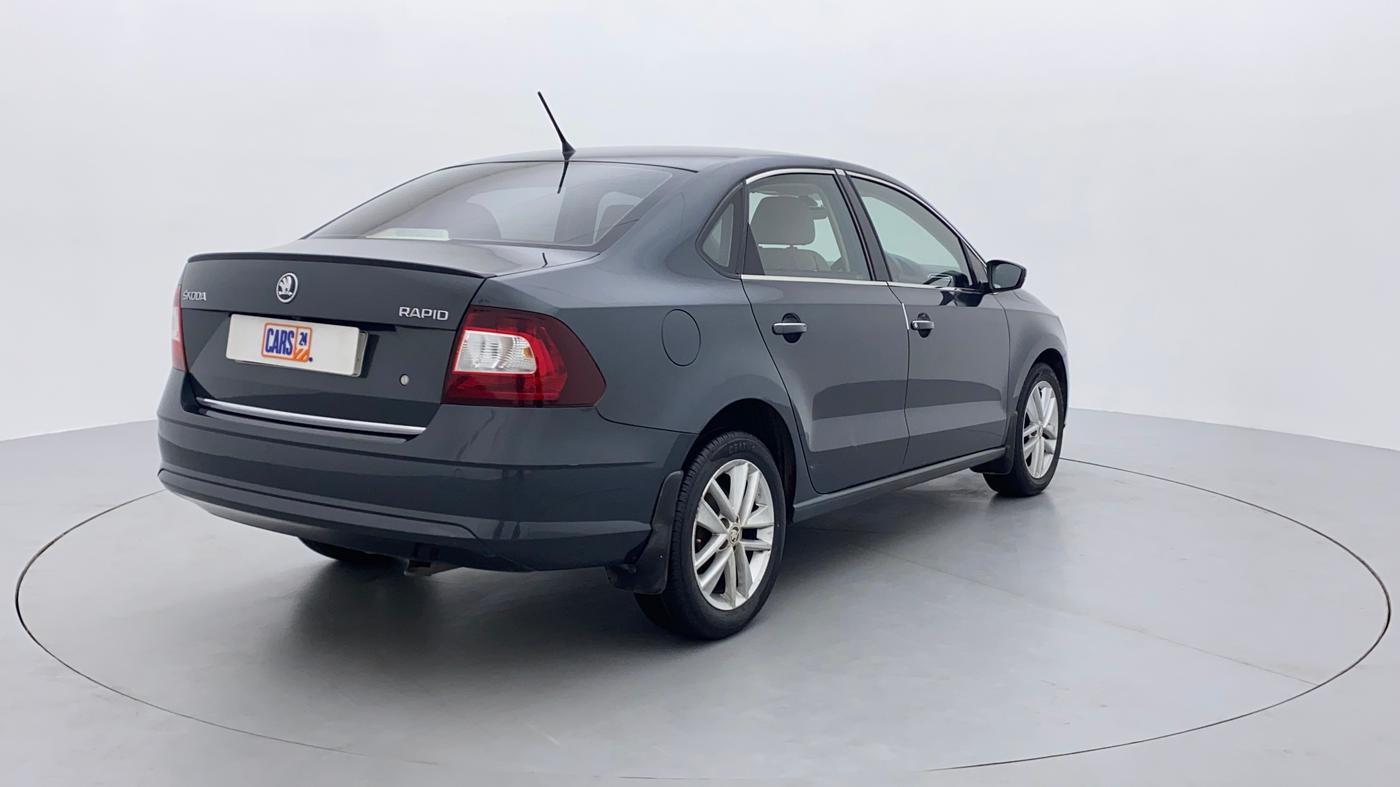 2017 Skoda Rapid STYLE 1.6 MPI, Petrol, Manual, 33,514 km, Right Back Diagonal
