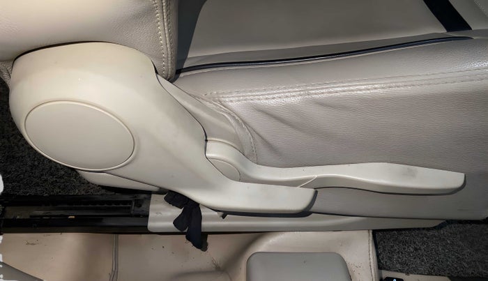 2020 Maruti Dzire VXI, Petrol, Manual, 53,736 km, Driver Side Adjustment Panel
