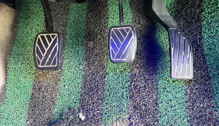 2015 Maruti Swift Dzire VDI ABS, Diesel, Manual, 52,596 km, Pedals