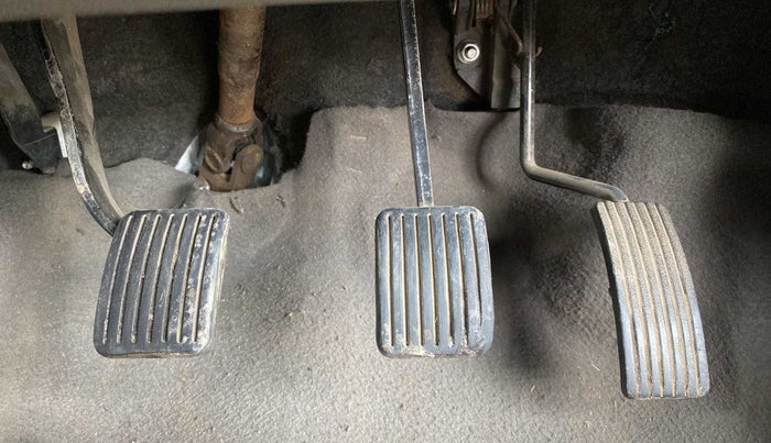 2016 Hyundai i10 SPORTZ 1.1, Petrol, Manual, 73,253 km, Pedals