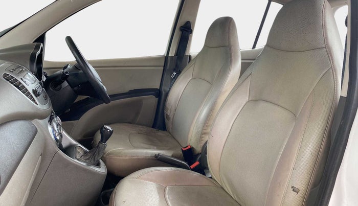 2016 Hyundai i10 SPORTZ 1.1, Petrol, Manual, 73,253 km, Right Side Front Door Cabin