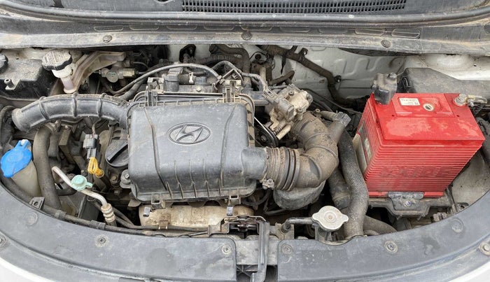 2016 Hyundai i10 SPORTZ 1.1, Petrol, Manual, 73,253 km, Open Bonet