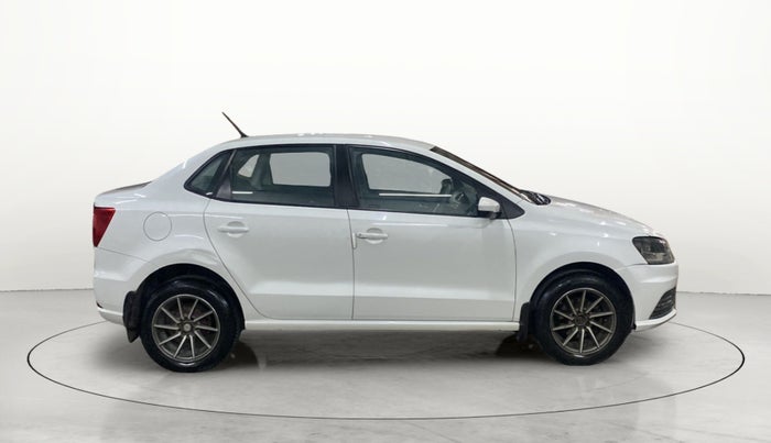 2018 Volkswagen Ameo COMFORTLINE 1.0L, Petrol, Manual, 90,811 km, Right Side View