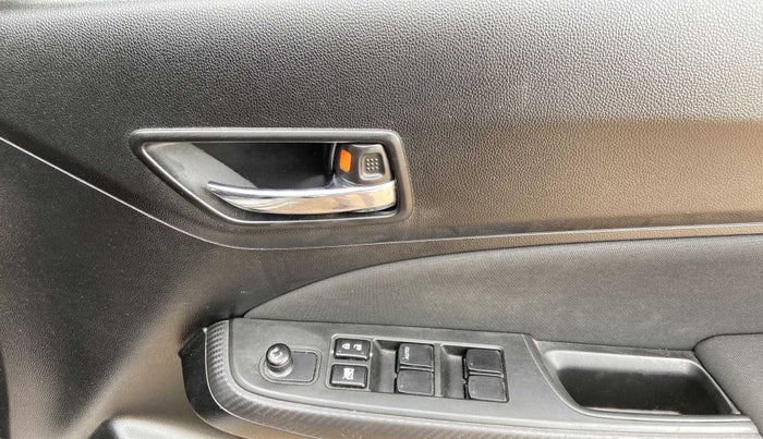 2021 Maruti Swift VXI, Petrol, Manual, 16,866 km, Driver Side Door Panels Control