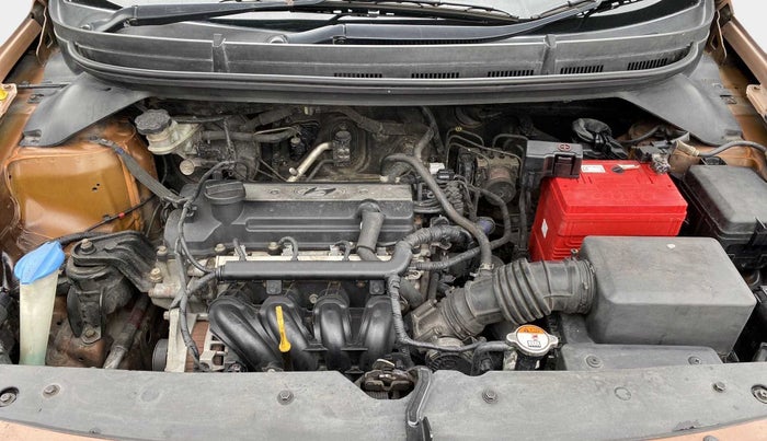 2016 Hyundai i20 Active 1.2 S, Petrol, Manual, 1,02,760 km, Open Bonet