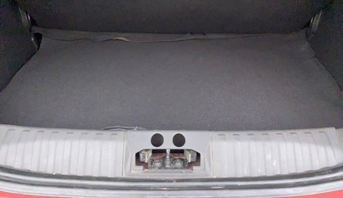 2020 Ford New Figo TITANIUM 1.2 PETROL MT, Petrol, Manual, 21,619 km, Boot Inside