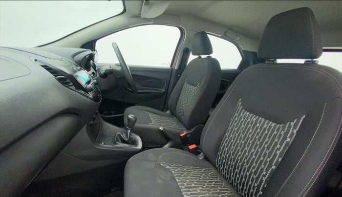 2020 Ford New Figo TITANIUM 1.2 PETROL MT, Petrol, Manual, 21,619 km, Right Side Front Door Cabin