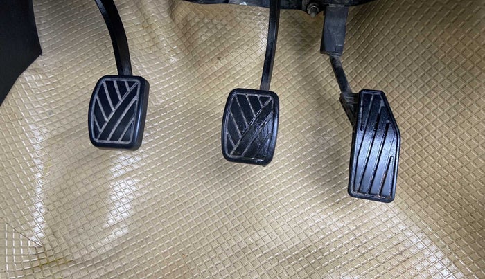 2019 Maruti Swift LXI, Petrol, Manual, 34,936 km, Pedals