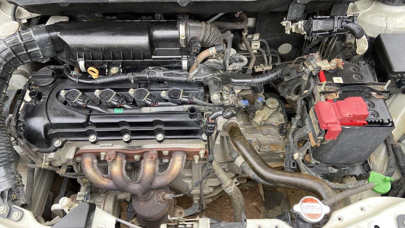 2019 Maruti Swift LXI, Petrol, Manual, 34,936 km, Open Bonet
