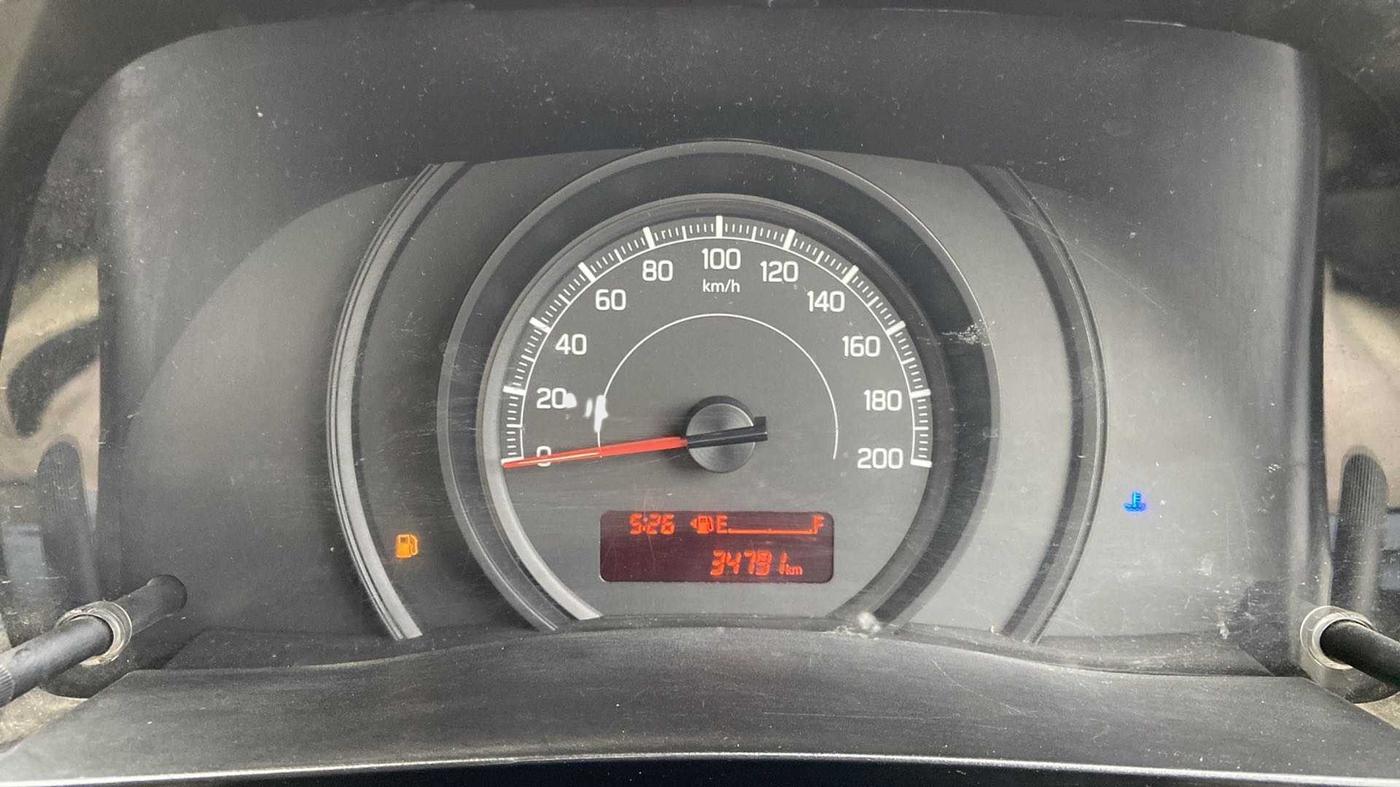 2019 Maruti Swift LXI, Petrol, Manual, 34,936 km, Odometer Image