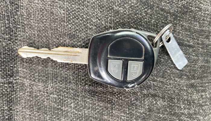 2014 Maruti Wagon R 1.0 VXI, Petrol, Manual, 72,113 km, Key Close Up