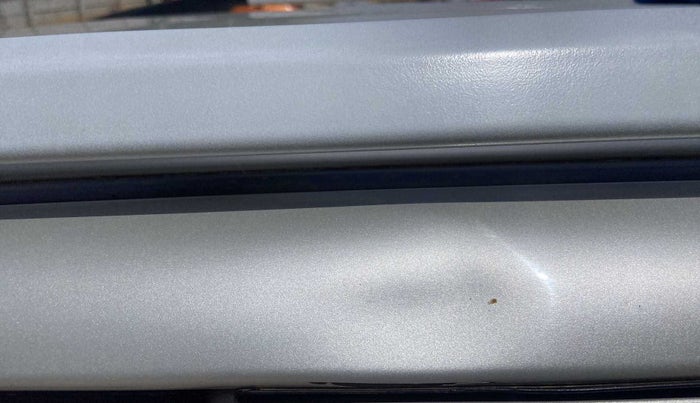 2017 Maruti Wagon R 1.0 VXI, Petrol, Manual, 15,993 km, Left B pillar - Slight discoloration