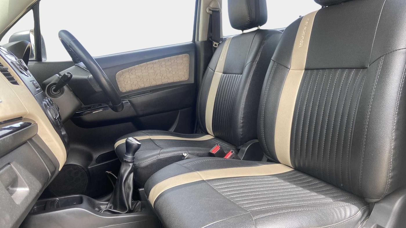 2017 Maruti Wagon R 1.0 VXI, Petrol, Manual, 15,993 km, Right Side Front Door Cabin