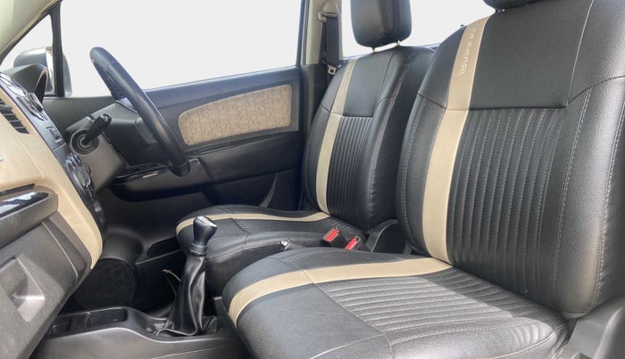 2017 Maruti Wagon R 1.0 VXI, Petrol, Manual, 15,993 km, Right Side Front Door Cabin