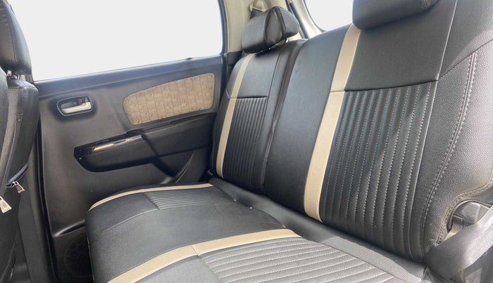 2017 Maruti Wagon R 1.0 VXI, Petrol, Manual, 15,993 km, Right Side Rear Door Cabin