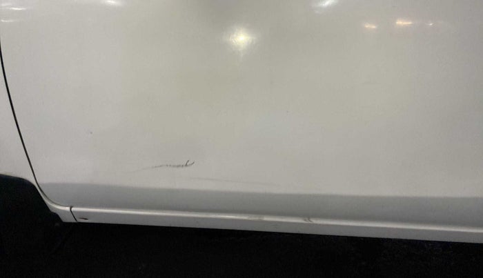 2014 Maruti Alto 800 LXI, Petrol, Manual, 71,000 km, Front passenger door - Slightly dented